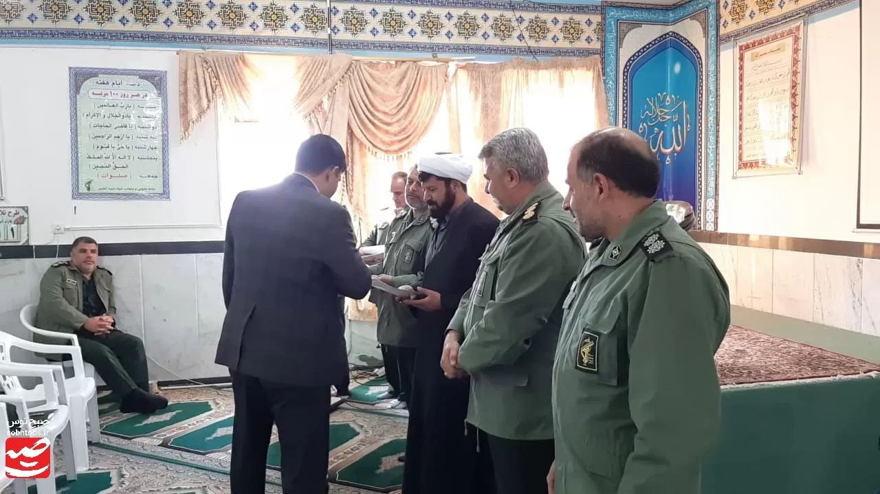 تجلیل از برگزیدگان جشنواره مالک‌اشتر در کاشمر