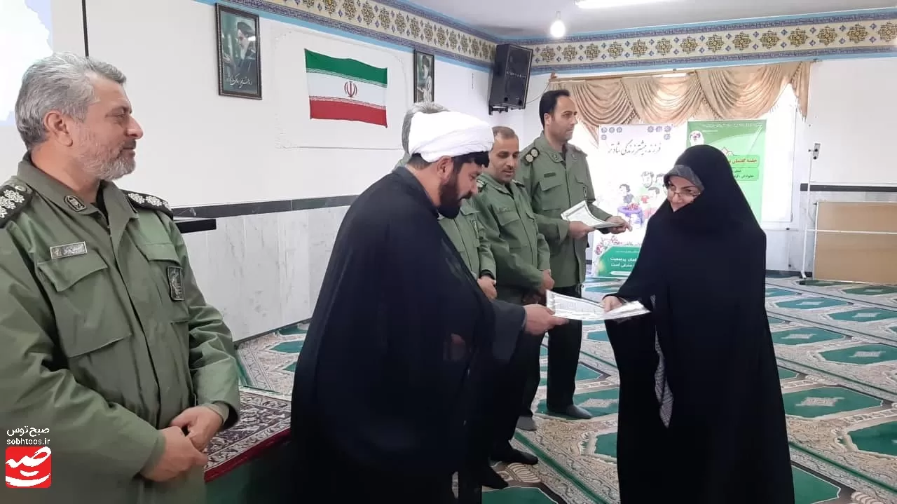 تجلیل از برگزیدگان جشنواره مالک‌اشتر در کاشمر