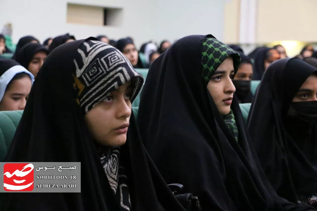 ویژه برنامه «رفیق شهیدم» در کاشمر