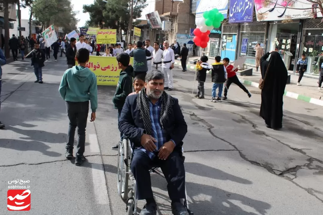 خروش مردم خلیل‌آباد در راهپیمایی ۲۲ بهمن