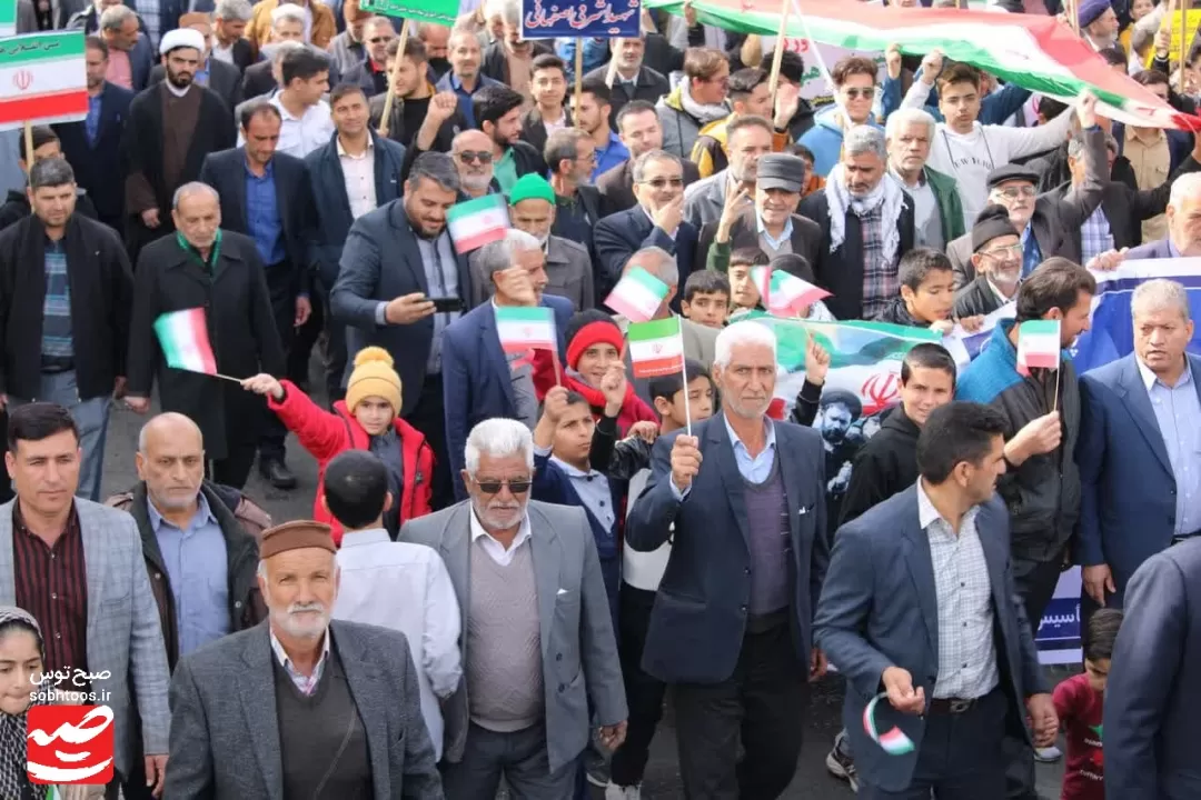 خروش مردم خلیل‌آباد در راهپیمایی ۲۲ بهمن