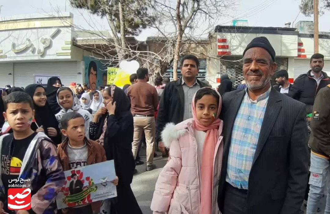 خروش مردم خلیل‌آباد در راهپیمایی ۲۲ بهمن