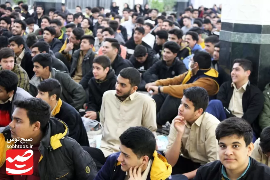 برگزاری جشن تکلیف سیاسی رأی اولی‌های کاشمر