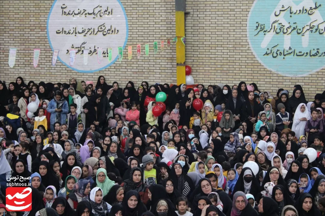 میدان‌داری دهه نودی‌های خلیل‌آباد در اجتماع «فرمانده مهدی»
