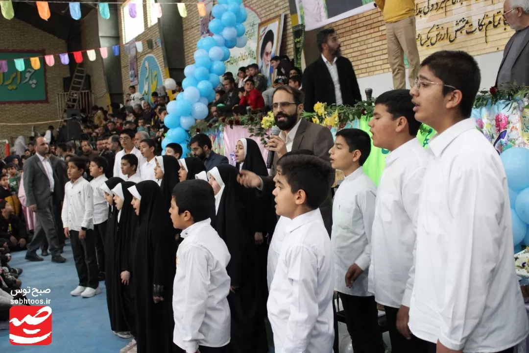میدان‌داری دهه نودی‌های خلیل‌آباد در اجتماع «فرمانده مهدی»