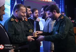 تجلیل از فرماندهان قرارگاه فضای مجازی سپاه استانی سراسر کشور