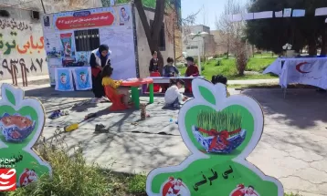 حال و هوای ایستگاه هلال‌احمر در ورودی خلیل‌آباد