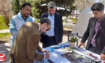 حال و هوای ایستگاه هلال‌احمر در ورودی خلیل‌آباد