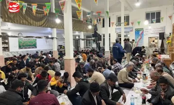 محفل انس‌با‌قرآن و برپایی «سفره‌ کریمانه» در سرخس