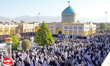 نماز عید فطر کاشمر در زیارتگاه شهید مدرس