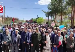 راهپیمایی مردم بجستان در حمایت از عملیات وعدهصادق