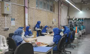 کارگران، کارگردانان چرخه تولید