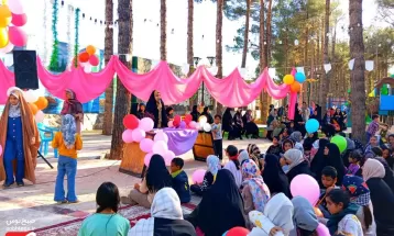 جشن بزرگ دختر ایران در خلیل‌آباد برگزار شد