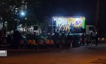 جشن‌های محله‌محور دهه کرامت در سرخس