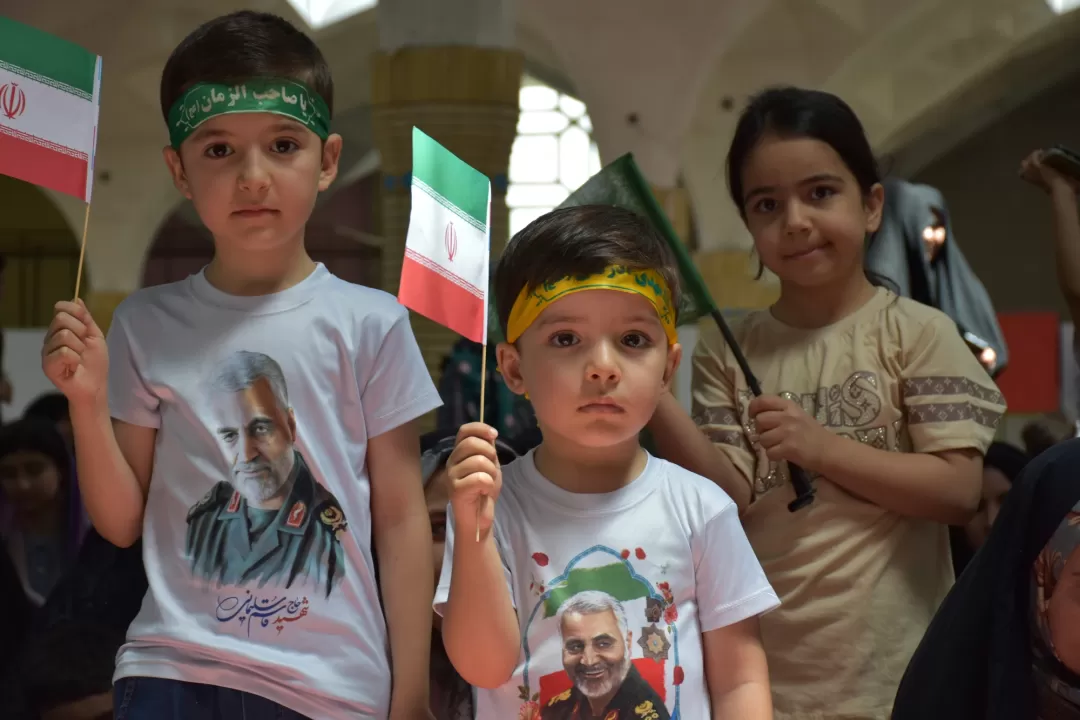 هم‌خوانی سرود سلام فرمانده در قوچان