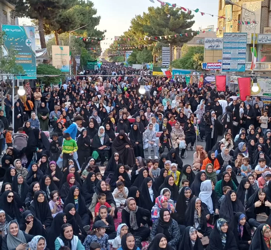 برگزاری جشن یک کیلومتری عید غدیر در تربت‌حیدریه