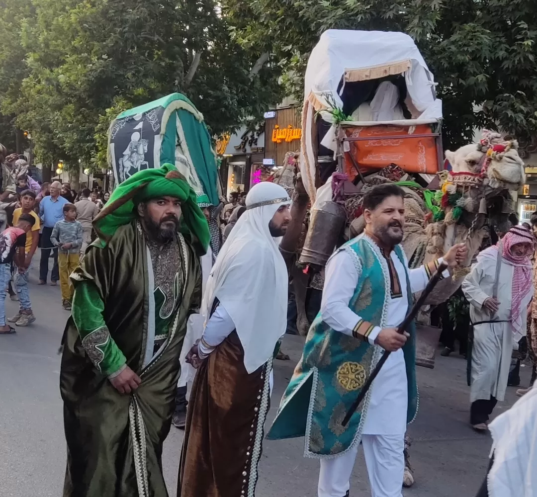 ورود کاروان نمادین امام رضا (ع) به نیشابور