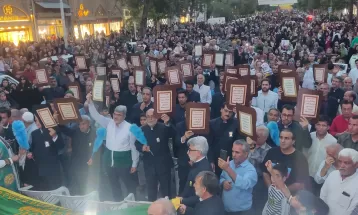 ورود کاروان نمادین امام رضا (ع) به نیشابور