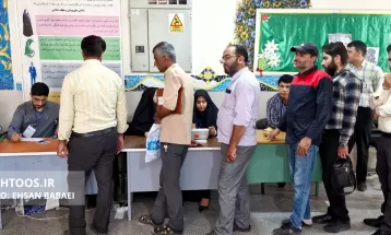 مردم سرخس باشکوه پای صندوق‌های رأی آمدند