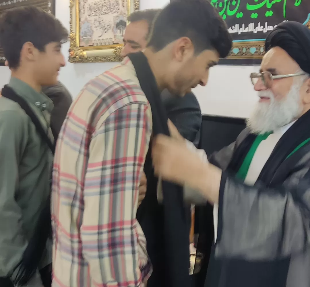 برگزاری مراسم آئینی شال‌اندازی محرم در نیشابور
