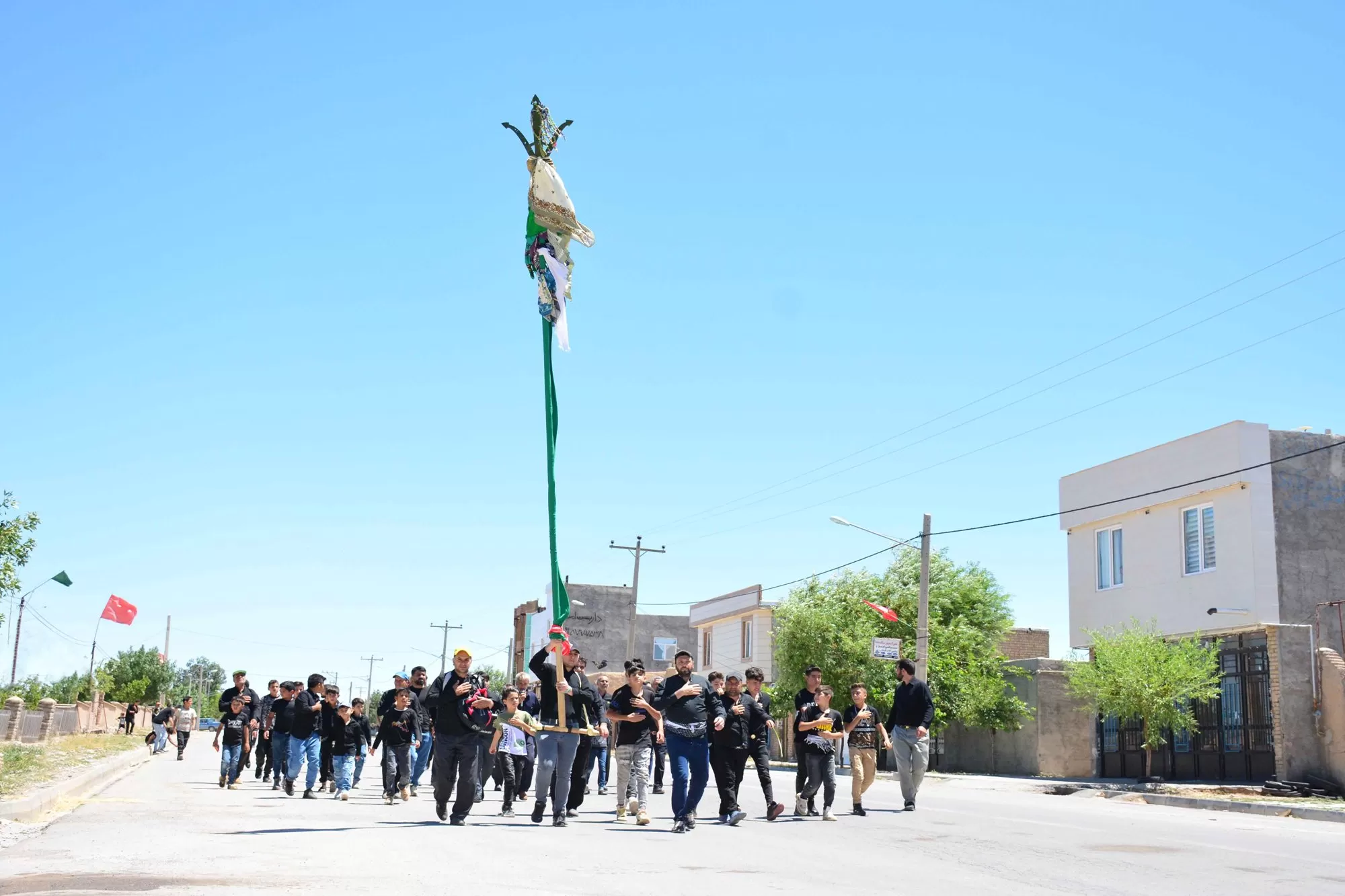 سنت علم گردانی در روستای علی آباد قوچان