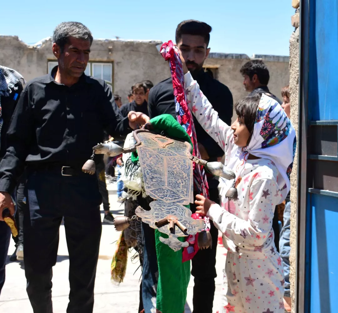 سنت علم گردانی در روستای علی آباد قوچان