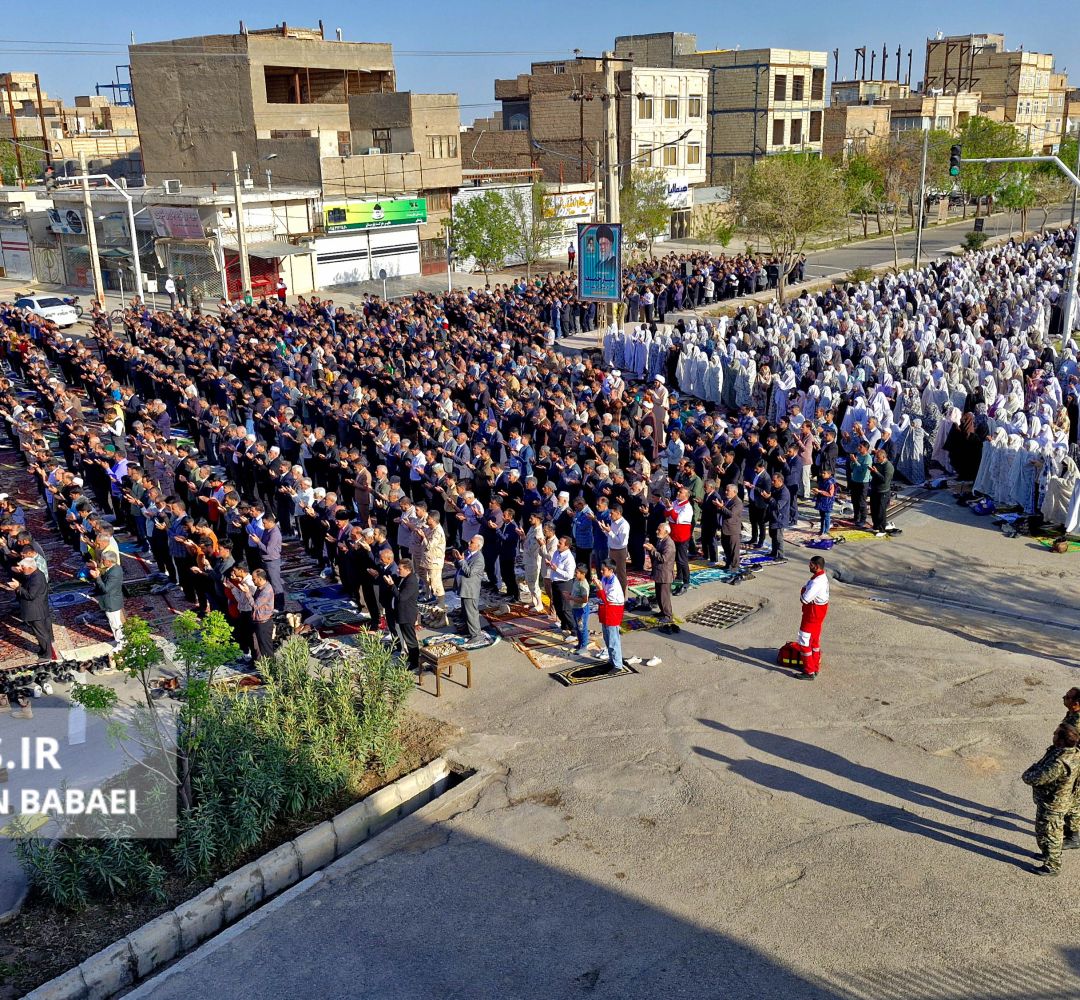 اقامه نماز عید فطر در سرخس