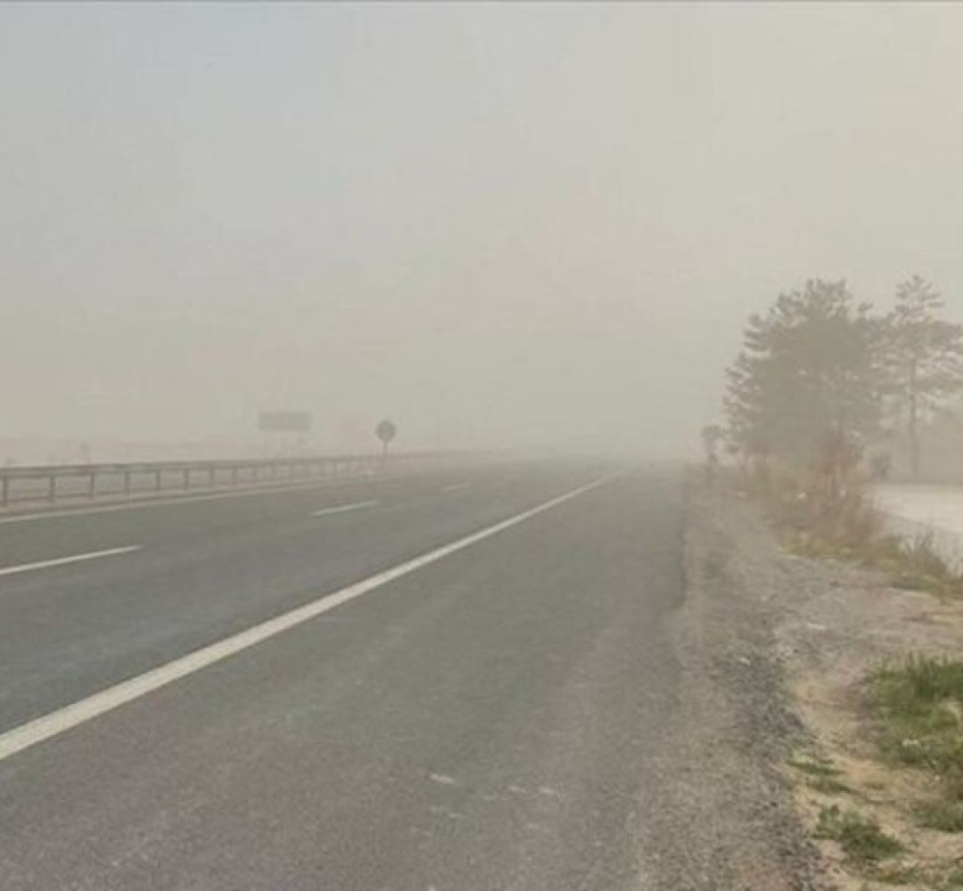 طوفان سیاه و باران رگباری امروز در سبزوار