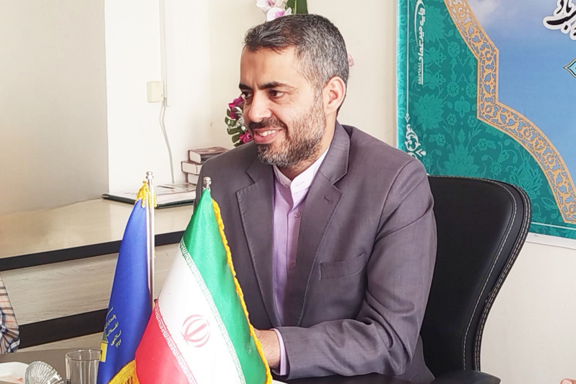 محور رویدادهای فرهنگی بسیج، هنرمندان هستند