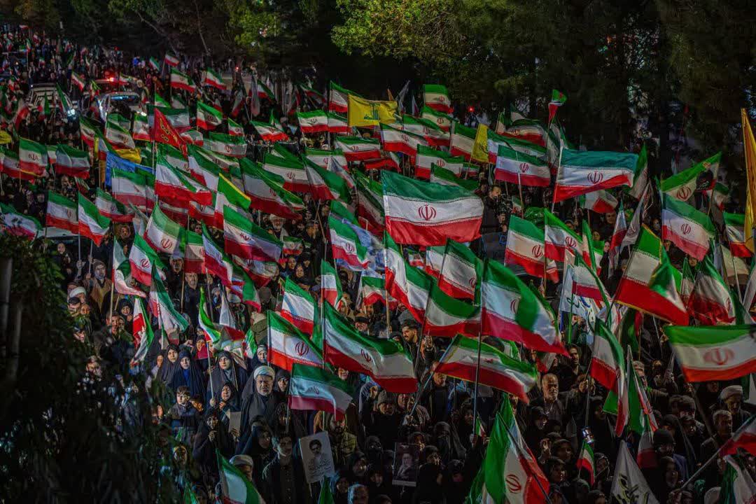 وحدت، رمز پیروزی جبهه حق است