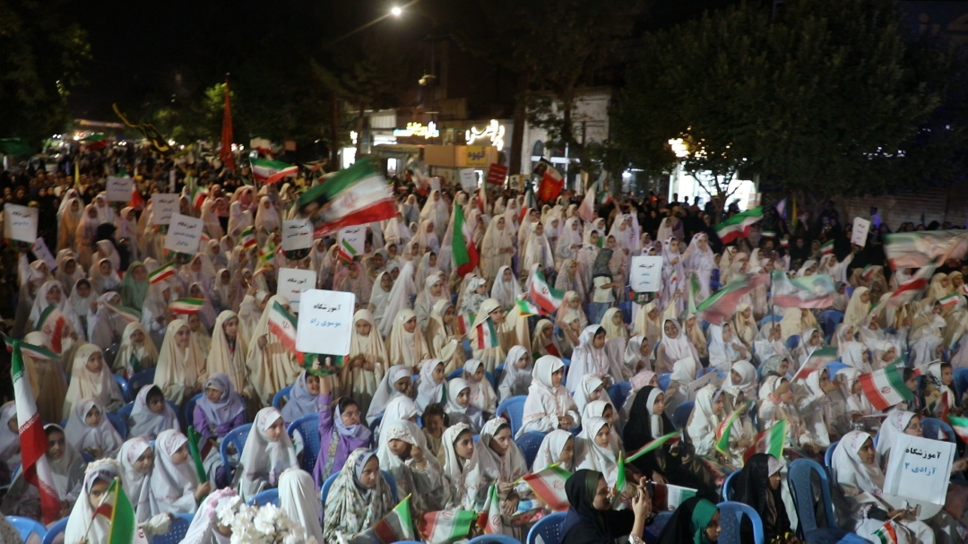 برگزاری جشن تکلیف دختران نیشابوری در اجتماعات شبانه
