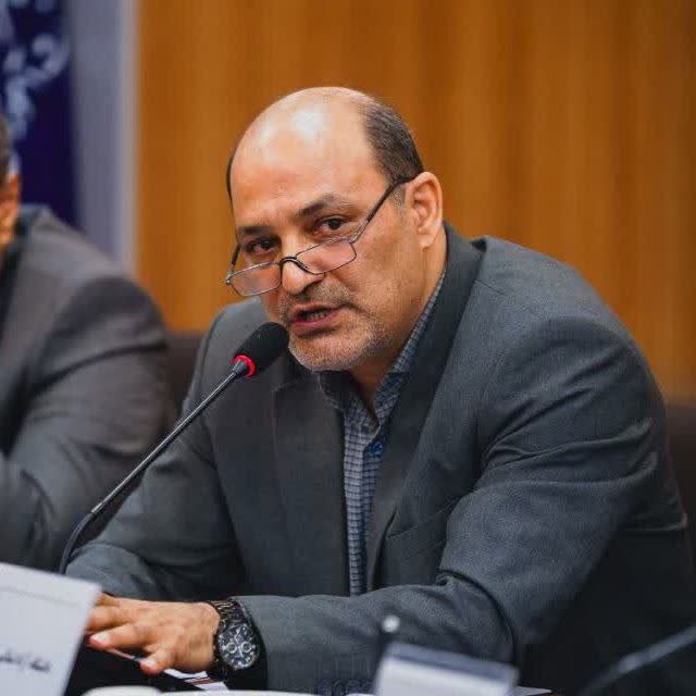 هم‌افزایی دانشگاه، احزاب و تشکل‌ها در مراسم تشییع