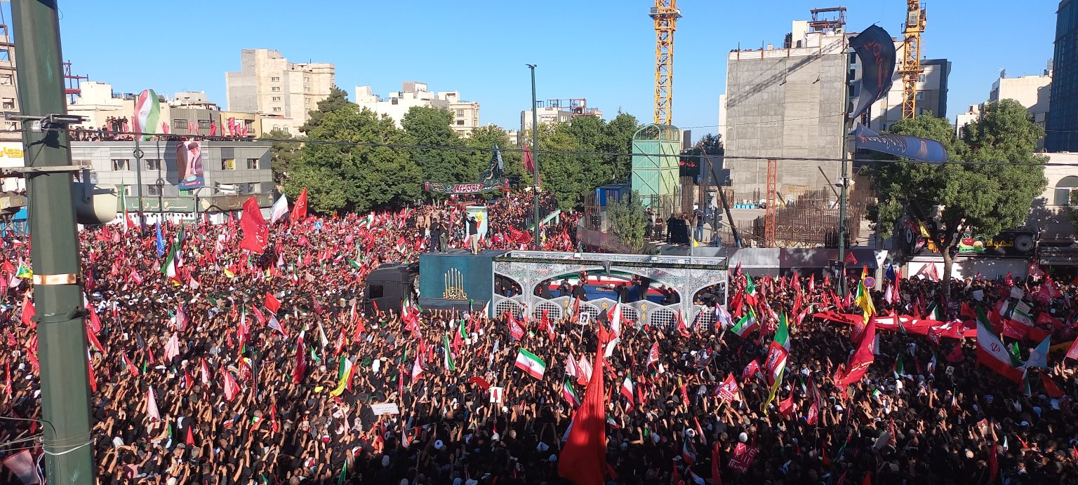 طوفانِ عشق در مشهدالرضا