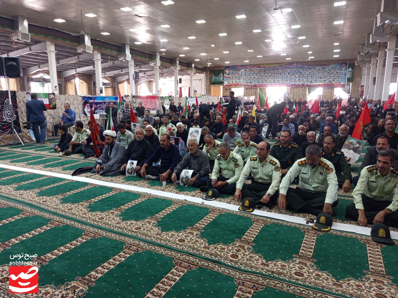 بجستان در سوگ رهبر شهید یکپارچه عزادار شد