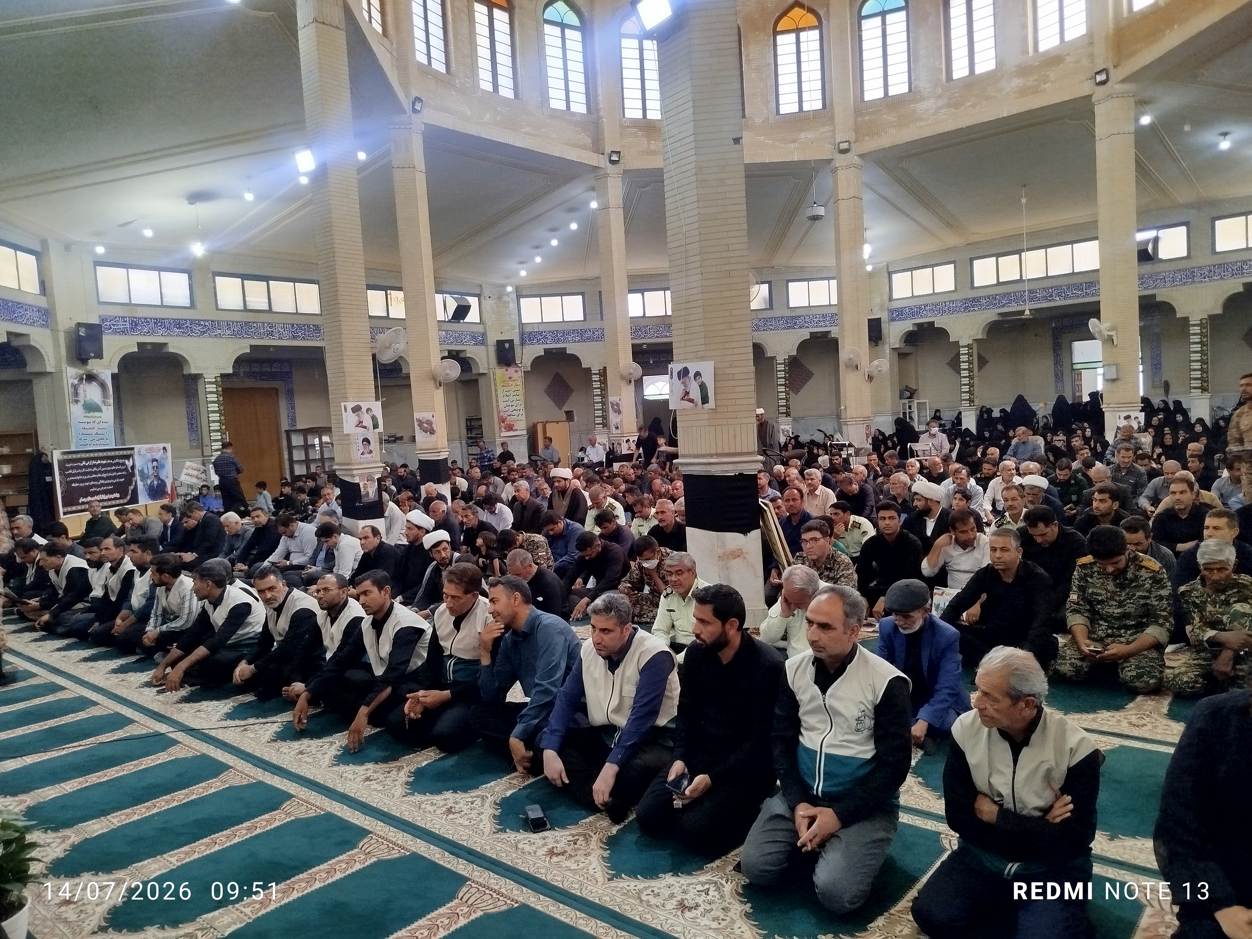 آیین بزرگداشت رهبر شهید در مسجد جامع بردسکن