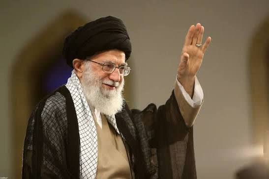 ۲۰۰ منزل از زائران رهبر شهید استقبال کردند