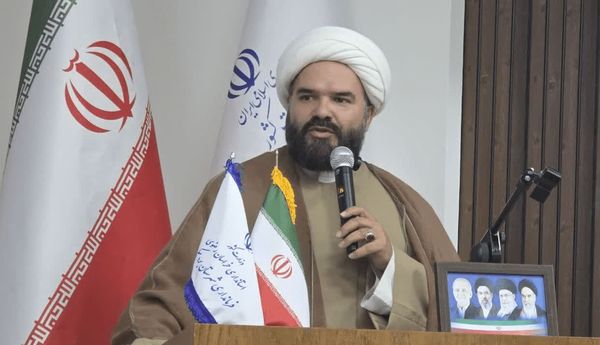 در پی توقف جابه جایی فرماندار بردسکن هستیم