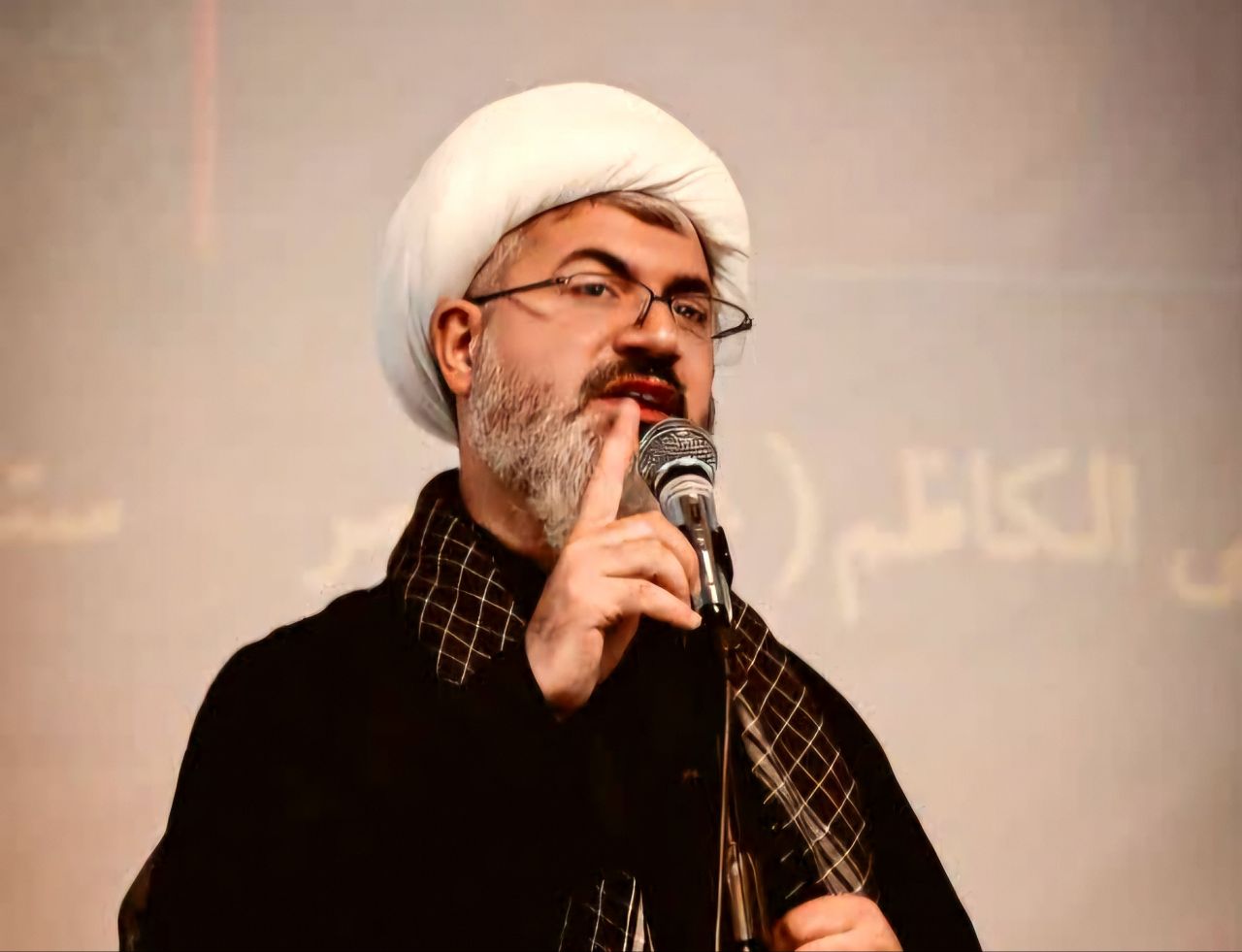 هر تصمیم اقتصادی باید حامی مردم باشد