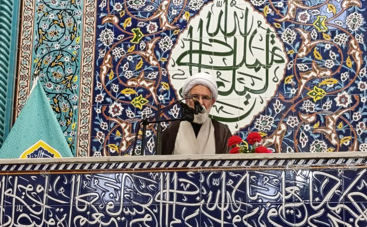 صلح شرافتمندانه با آمریکا ممکن نیست