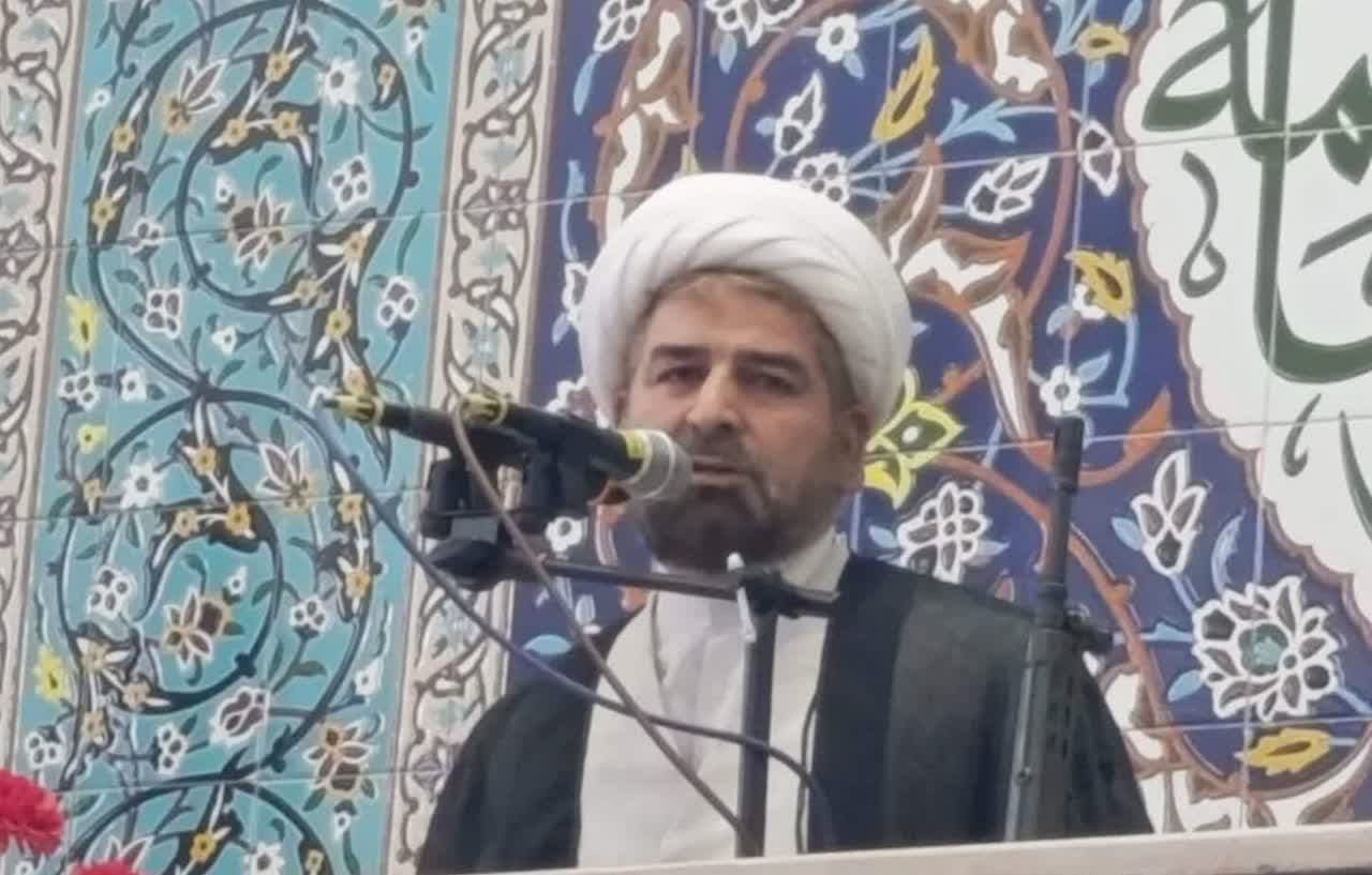 ملت ایران زیر بار تهدید دشمن نمی‌رود