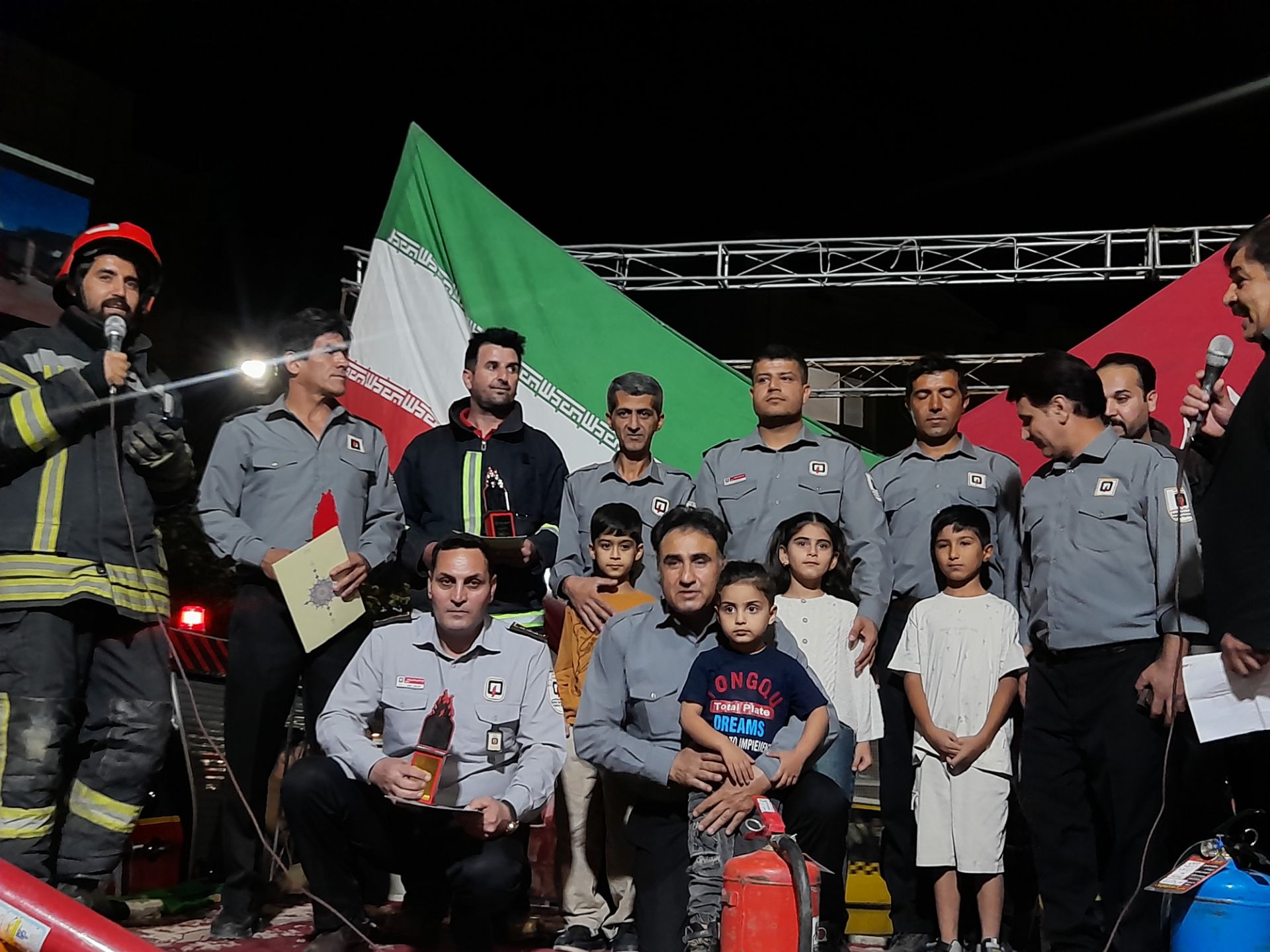 نمایش اقتدار آتش‌نشانان قهرمان درگزی