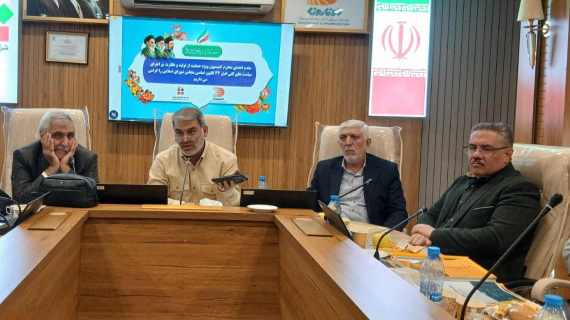 تردد روزانه ۱۵۰۰ دستگاه ناوگان تجاری در دوغارون