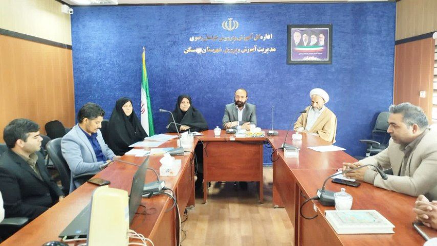 ترویج نماز در گرو تقویت باورهای دینی دانش‌آموزان