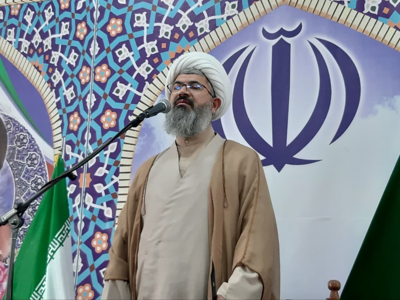 دولت و مجلس باید درمان ناباروری را آسان و ارزان کنند