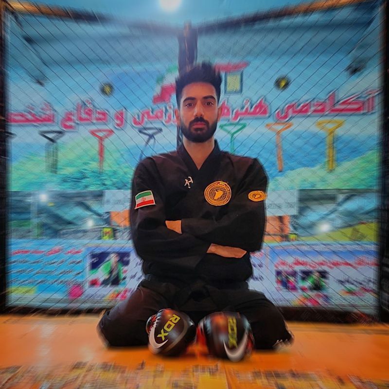 مسئولان پشتوانه ورزشکاران باشند