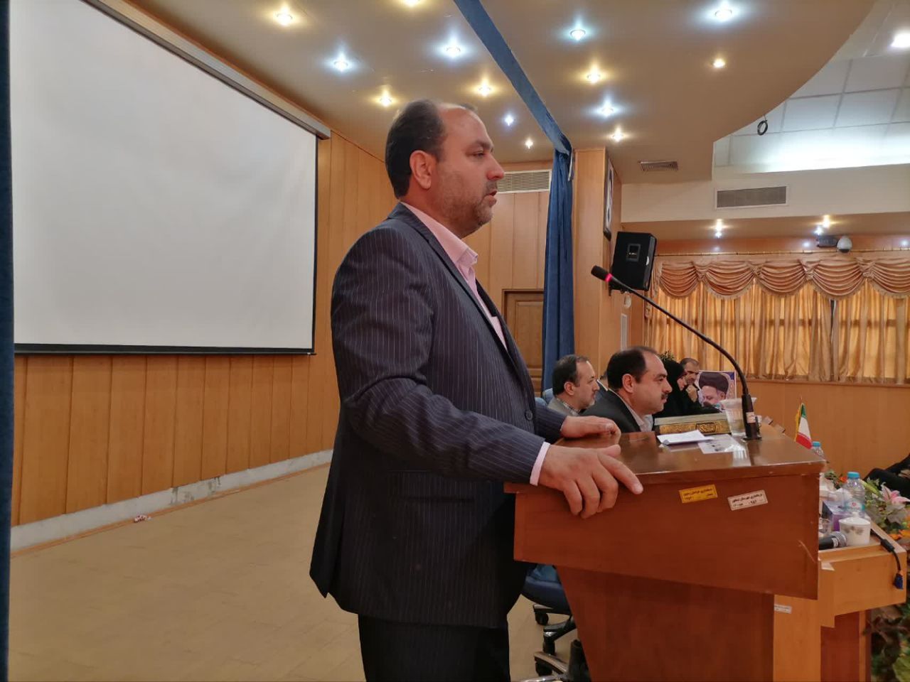 از تکمیل طرح ملی مسکن تا احداث ناحیه صنعتی سرولایت نیازمند عزم فرماندار جدید