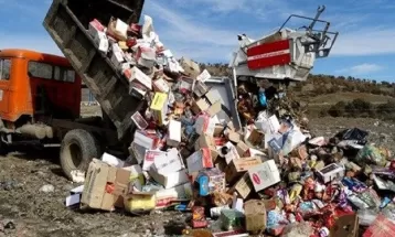 معدوم سازی ۲۶ تن مواد لبنی فاسد