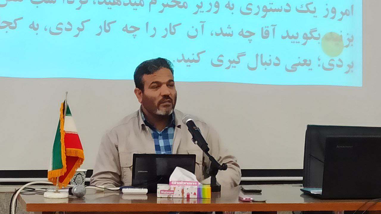 دشمن در جنگ ترکیبی به ‌دنبال مدیریت اذهان است