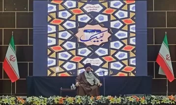 از هیچ جریان و لیستی حمایت نمی‌کنم