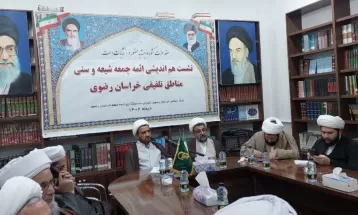 نشست ائمه جمعه شیعه و سنی خراسان‌رضوی